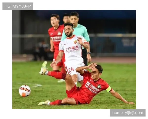 教练临场指挥作用凸显 多场比赛通过换人改变战局