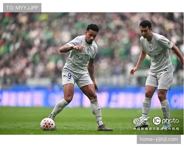 申花客场54%控球5射门,陈晋一任意球破门+5抢断攻防俱佳 申花客场54%控球5射门,陈晋一任意球破门+5抢断攻防俱佳